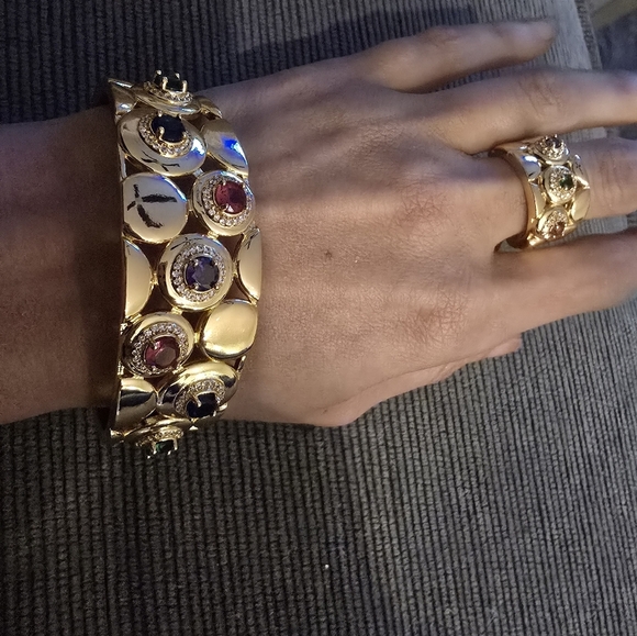 21kgp Dubai Jewelry Elegant Gold and Gemstone Bracelet and Ring Set - Picture 2 of 16